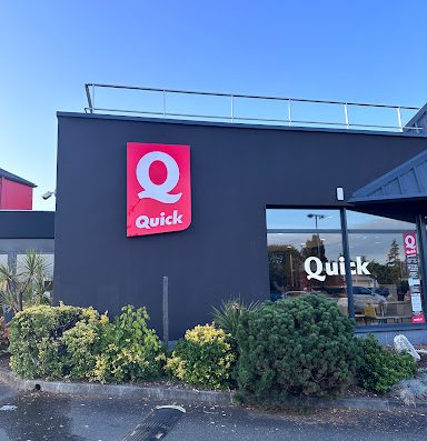 Découvrez toute l'actualité Quick et les offres exclusives sur nos produits et services. Trouvez un restaurant proche et dégustez votre burger préféré.