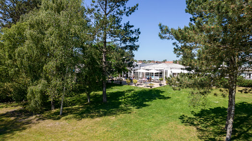 Découvrez le Best Western  Hôtel du Lac à Dunkerque - hôtel 3 étoiles dans un havre de de verdure