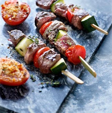 Poussez les portes de Los Pinchos Catalanas dans les Pyrénées-Orientales et savourez des salades fraîches