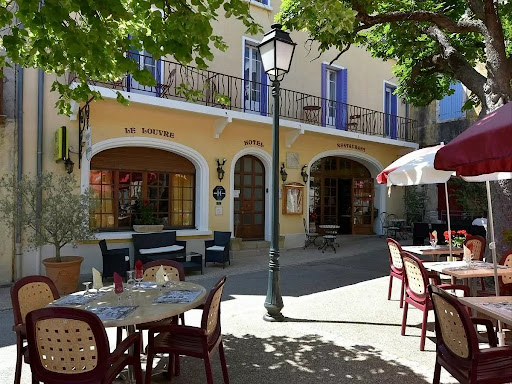 Le Restaurant Le Louvre à Sault