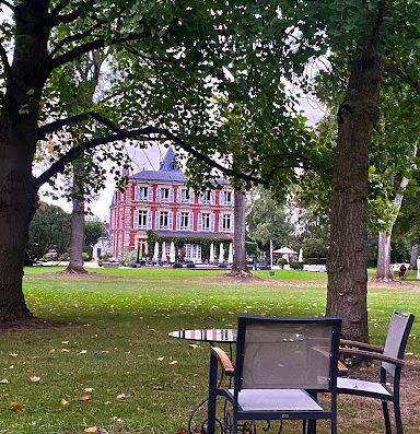 Restaurant au coeur d'un parc aboré. Découvrez la cuisine et le potager de Nicolas Leclercq