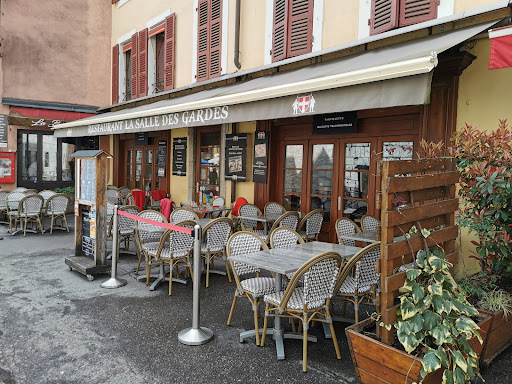 Au centre de la Vieille ville d'Annecy