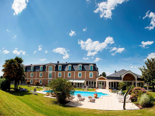 Alysson Hotel Oloron Sainte Marie dans les Pyrénées Atlantiques au cœur du Béarn. Au départ des trois vallées béarnaises d'Ossau