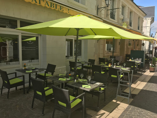 Le Restaurant At'able à 800m du château de Chinon