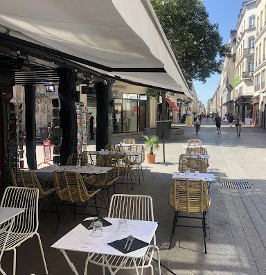 La brasserie du Drugstore vous accueille tous les midis et tous les soirs en plein coeur de la ville de Rouen. Carte variée pour tous les goûts !