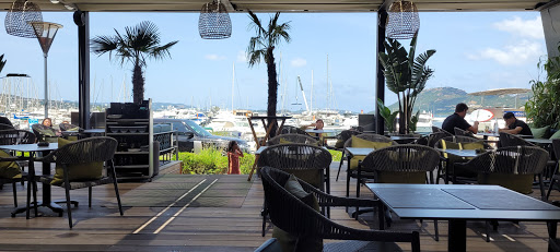 Une vue exceptionnelle sur le port de plaisance de Porto-Vecchio en Corse du Sud