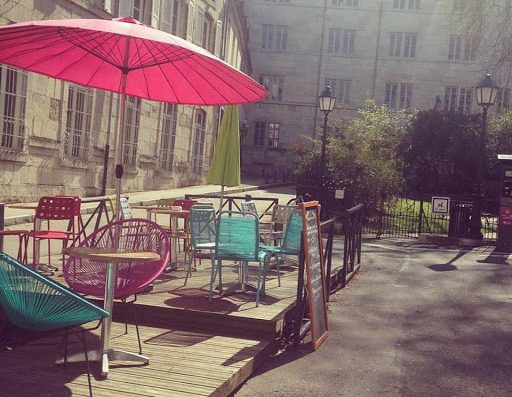 Marotte et Charlie est une pâtisserie / salon de thé artisanale à Besancon