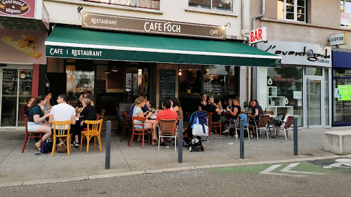 Restaurant café à Grenoble avec produits locaux. Fait maison et de saison tout les midis de la semaine