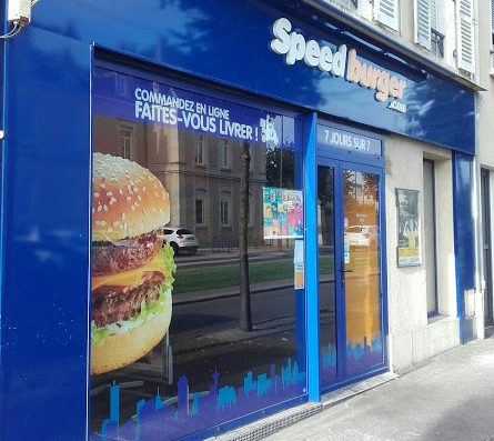 Découvrez les menus hamburgers et sandwich de Speed Burger et faites livrer votre repas à domicile ou sur votre lieu de travail.