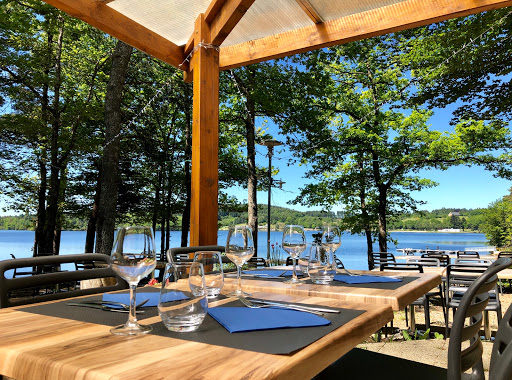 Restaurant Le Maury au bord du lac de la triouzoune (Liginiac - Neuvic) Produits frais et de saison