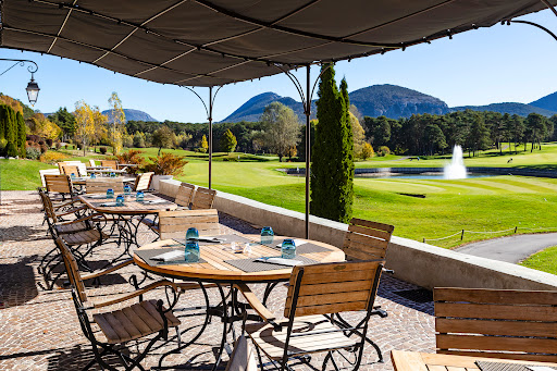 SITE OFFICIEL - Chateau hotel dans les Gorges du Verdon avec restaurants