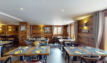 Bienvenue chez L'avalanche & Co ! Nous sommes ravis de vous proposer une cuisine savoureuse et raffinée dans une atmosphère conviviale et chaleureuse.