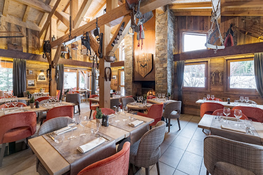 Restaurant & Bar  Hôtel Les Loges Blanches au centre de Megève - Notre restaurant La Table des Cochers  L’art de vivre à... Réservation d'un hotel de luxe à Megève.