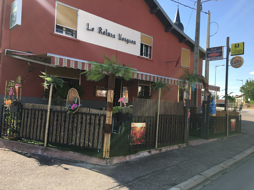 En lorraine entre d'Epinal et le château de Lunéville l'hôtel Spa restaurant Le Relais Vosgien : bar