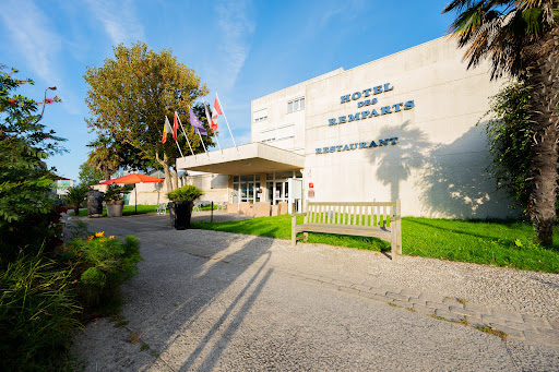 Découvrez l'hotel des Remparts de rochefort sur mer en Charente-Maritime