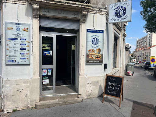 26 Corner en Meurthe-et-Moselle – Faites votre choix parmi nos sandwichs et nos paninis. Ils sont accompagnés de frites belges faites maison. Optez aussi pour nos desserts.