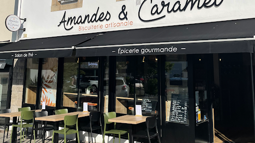 La biscuiterie artisanale Amandes et Caramel vous propose des macarons savoureux et gourmands ainsi que des biscuits bretons traditionnels à Vannes dans le Morbihan.