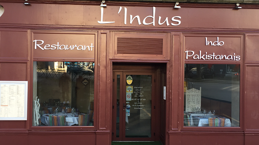 Au restaurant L'Indus