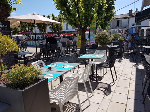 Venez découvrir notre hôtel au sein de la paisible Sainte Marie de Ré