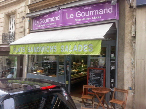 Le restaurant La buvette à nous situé en CHAMPANGNE-SUR-SEINE vous propose chaque jour des plats différents à partir de produits frais.