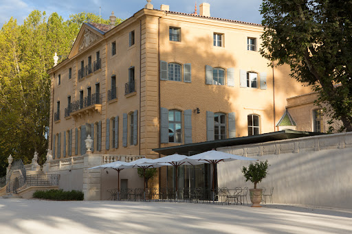 Château De Fonscolombe is a 5-star hotel with a vineyard