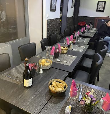 Découvrez le menu de le sphinx Montpellier à Montpellier et commandez vos plats préférés. Profitez de repas savoureux et d'une livraison à domicile rapide !