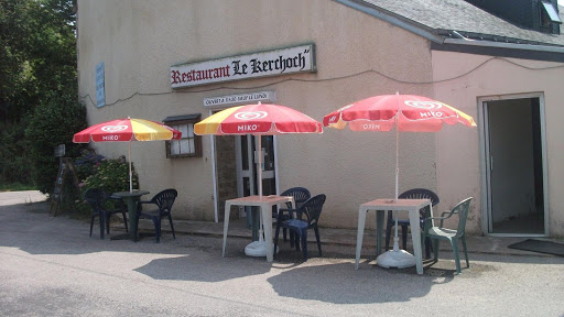 Vous avez envie de déguster de bons plats dans un cadre chaleureux ? Visitez LE KERCHOCH