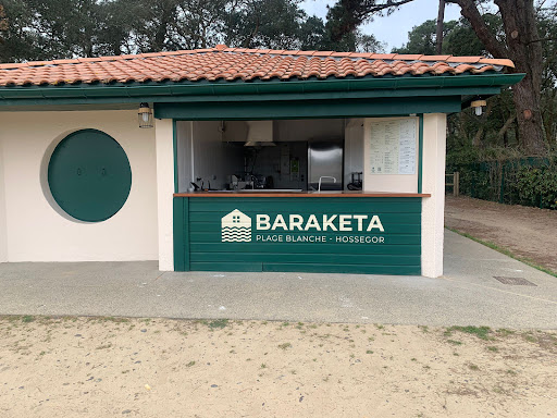 Restaurant idéalement situé sur la plage lacustre Plage Blanche