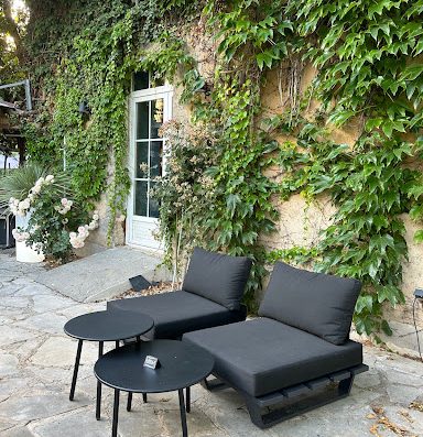 Nouveau restaurant à Poitiers ; LE TABL'O vous accueille dans un lieu au cadre idyllique en bordure de Clain où les arts culinaires et...