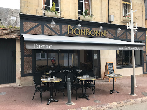 Le restaurant Bonbonne à Bayeux située 13 rue Saint-Jean vous accueille le mardi et le mercredi de 12 h à 18 h et le jeudi