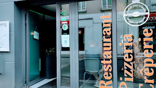 Le restaurant Pizzeria La Petite Venise à Blain vous accueille dans un cadre chaleureux et vous propose une carte variée à base de produits frais.