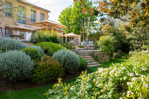 OFFICIEL✔️Villa Saint Ange · Hôtel Spa de luxe au centre d'Aix-en-Provence avec restaurant gastronomique · jardin et terrasse avec piscine extérieure chauffée