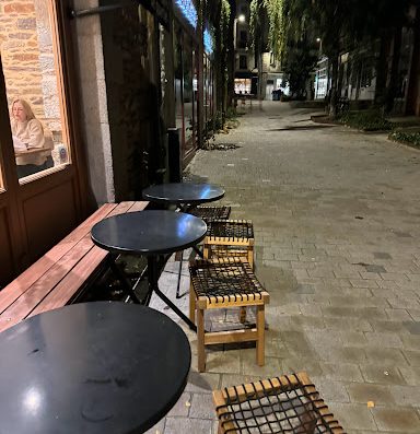 Découvrez Sabibi dans un univers gastronomique riche et plein de créativité. Un concept de street food cuisiné aux saveurs du sud et du levant à Rennes.