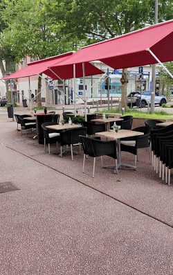 Café de la Gare à Chalon-sur-Saône – Savourez notre cuisine faite-maison et profitez de notre large gamme de boissons non alcoolisées ou alcoolisées en Saône-et-Loire !