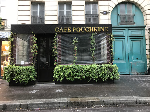 Café-Pouchkine est un magazine Déco