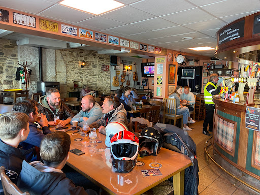 Notre café-bar Pub de l'Abbaye vous accueille à Cerisy-la-Forêt pour découvrir notre carte