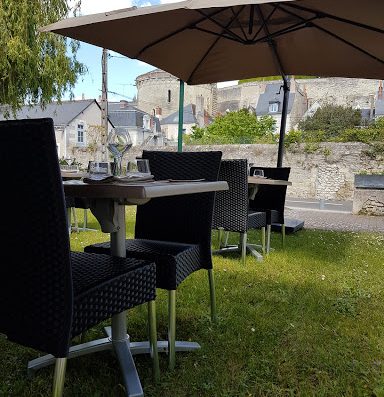 L'Ecluse vous accueille chaleureusement au coeur d'Amboise. Une cuisine maison de produits locaux