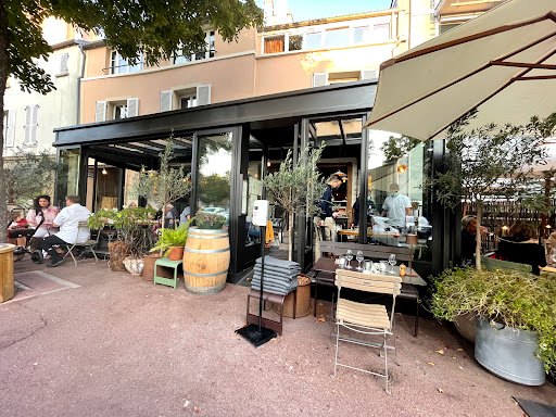 Bienvenue sur le site du restaurant Don Giovanni à Sceaux - Réservez votre table dès maintenant pour une expérience gastronomique inoubliable.