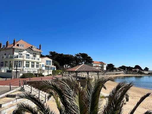 Votre hôtel restaurant de charme face à la plage