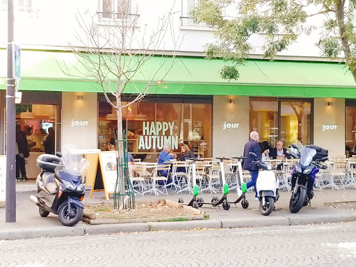 Les restaurants Jour vous propose de composer vos Bowls et Salades sur mesure en fonction de vos envies. Jour un concept de restauration eco-responsable.