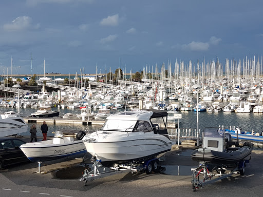 Le Restaurant L'Équipage situé