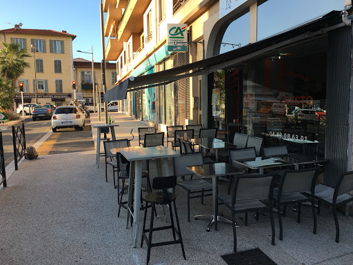 Notre Restaurant "l'Iriscoffee" vous accueille depuis 2007