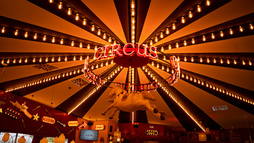 CIRCUS