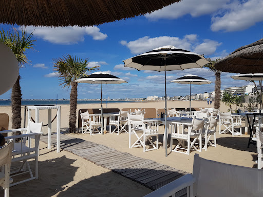 Bistrot Restaurant les pieds dans le sable