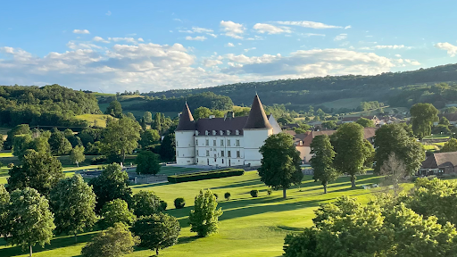 This magnificent castle in the heart of Burgundy