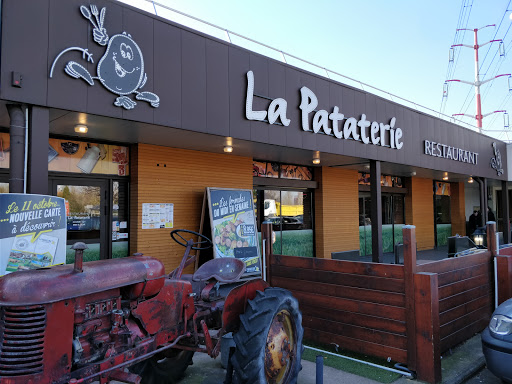 Entrer dans un restaurant La Pataterie