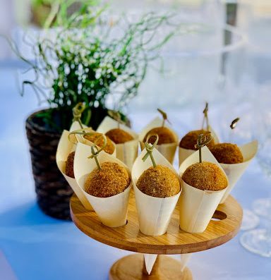 le kabanon à boulettes de marseille food truck original typique marseillais cuisine maison 100 % tradition