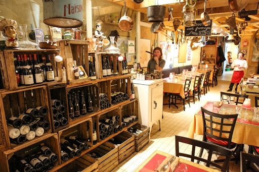 Baud et Millet est un restaurant Vin et Fromage depuis plus de 30 ans à Bordeaux. Une cave aux100 fromages