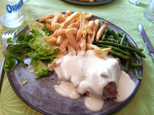 Le Restaurant Du Val d'Authie vous accueille à deux pas de l'abbaye et des jardins de Valloires à Saulchoy