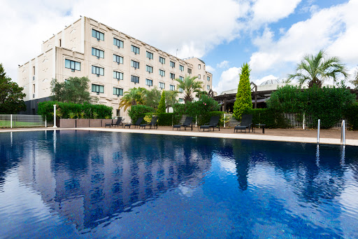 Réservez votre séjour à l'hôtel Oceania Nantes Aéroport. Hôtel moderne et confortable